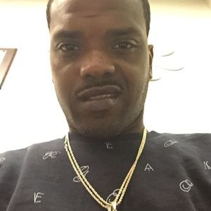 Meet your Posher, Akeem